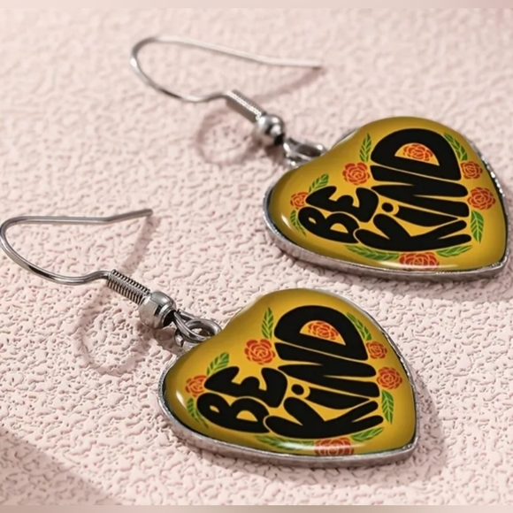 2/30$ Or 3/$35 NEW Yellow Be Kind Heart Dangling Crystal Glass Earrings-(#0180) - Picture 2 of 4